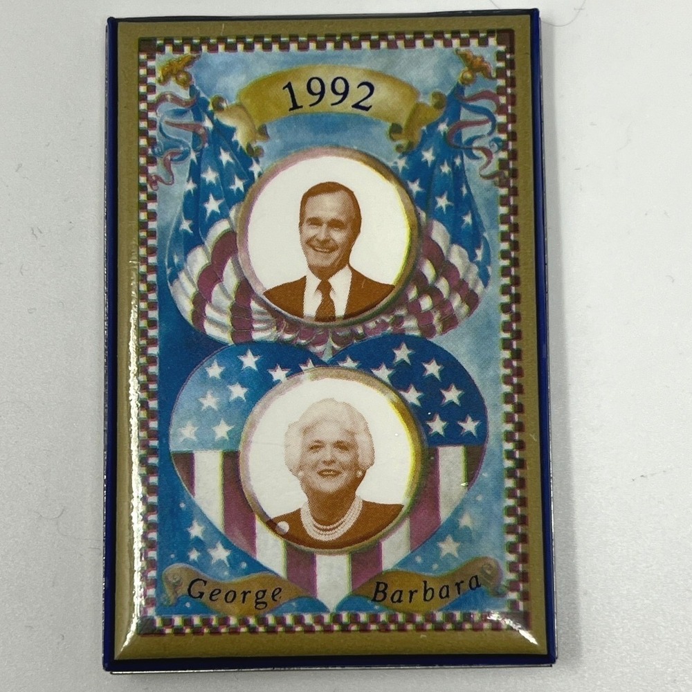 Vintage George and Barbara Bush Political Presidential‎ Pin 1992